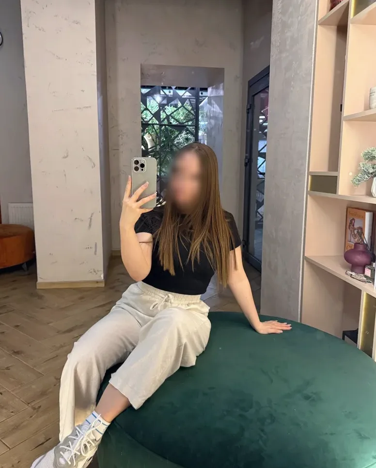 Sigrid, 26
