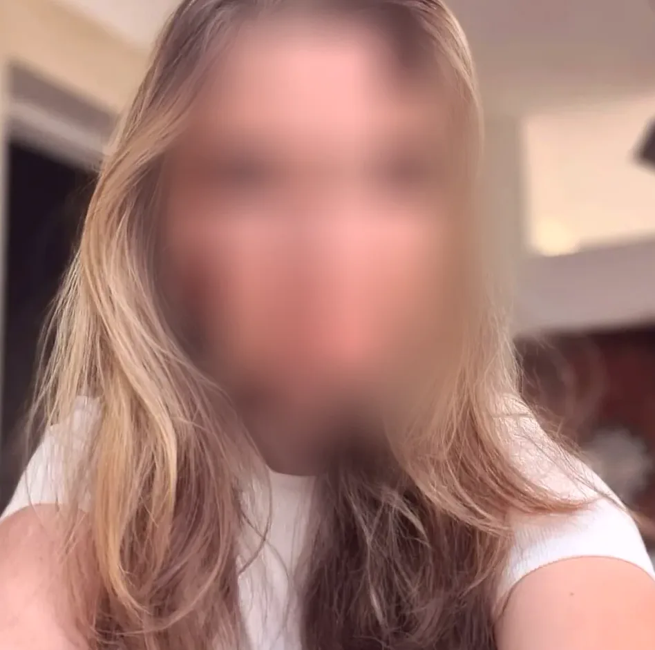Susanne, 22